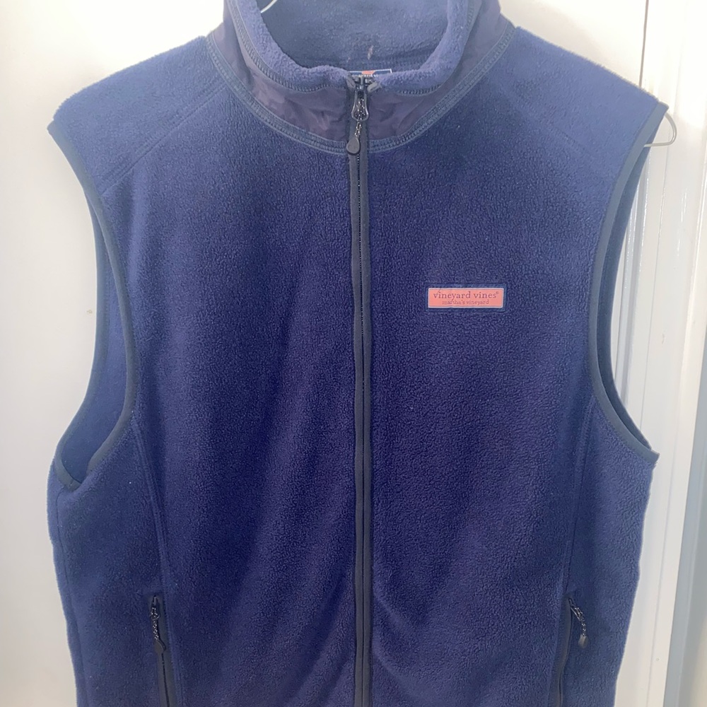 Vineyard Vines vest Medium